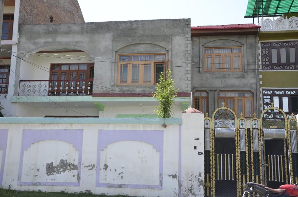 Mir Manzil Bed & Breakfast Srinagar  Luaran gambar