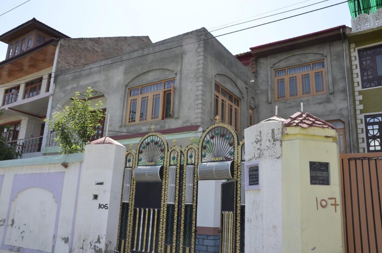 Mir Manzil Bed & Breakfast Srinagar  Luaran gambar