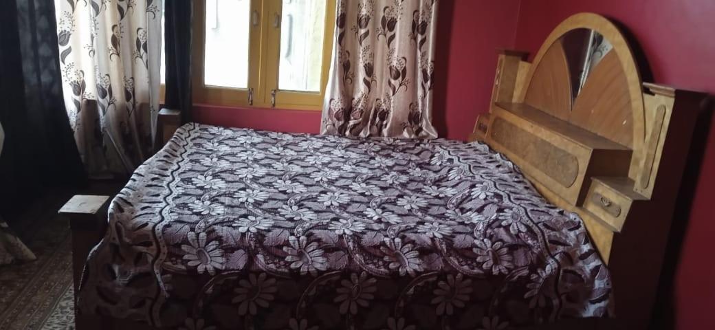 Mir Manzil Bed & Breakfast Srinagar  Luaran gambar